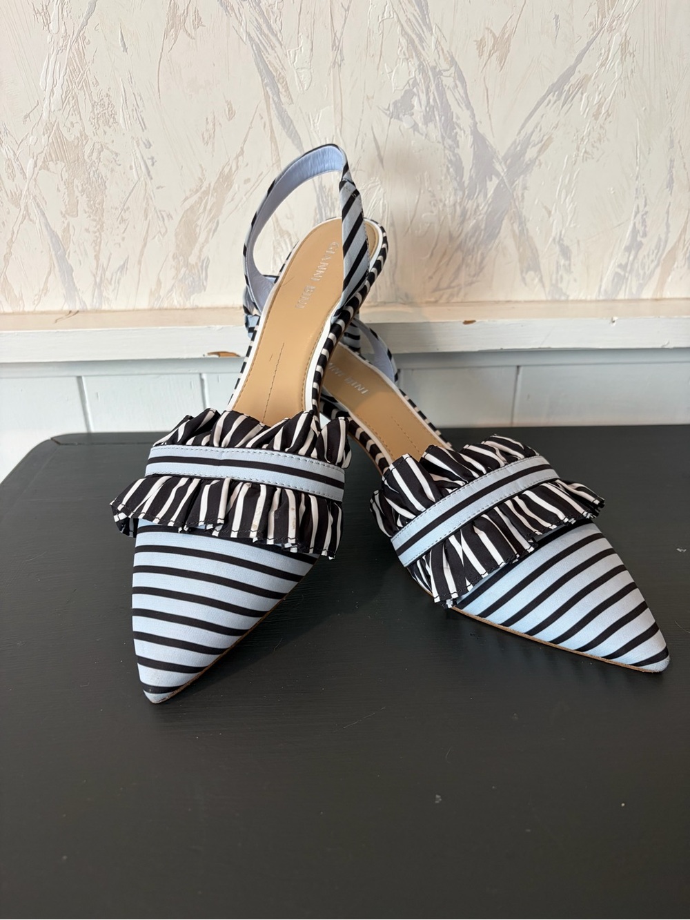 Striped Pointed-Toe Slingback Flats in Black & Light Blue Sz 8